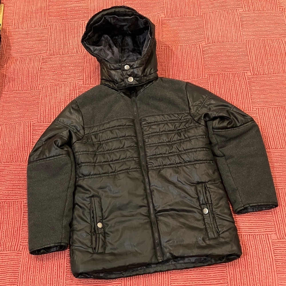 Westbound youth boys size medium - 8 to 10 years puffer jacket with hood